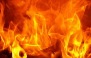 बालकुमारीमा विद्युत् चुहावट भएर आगलागी