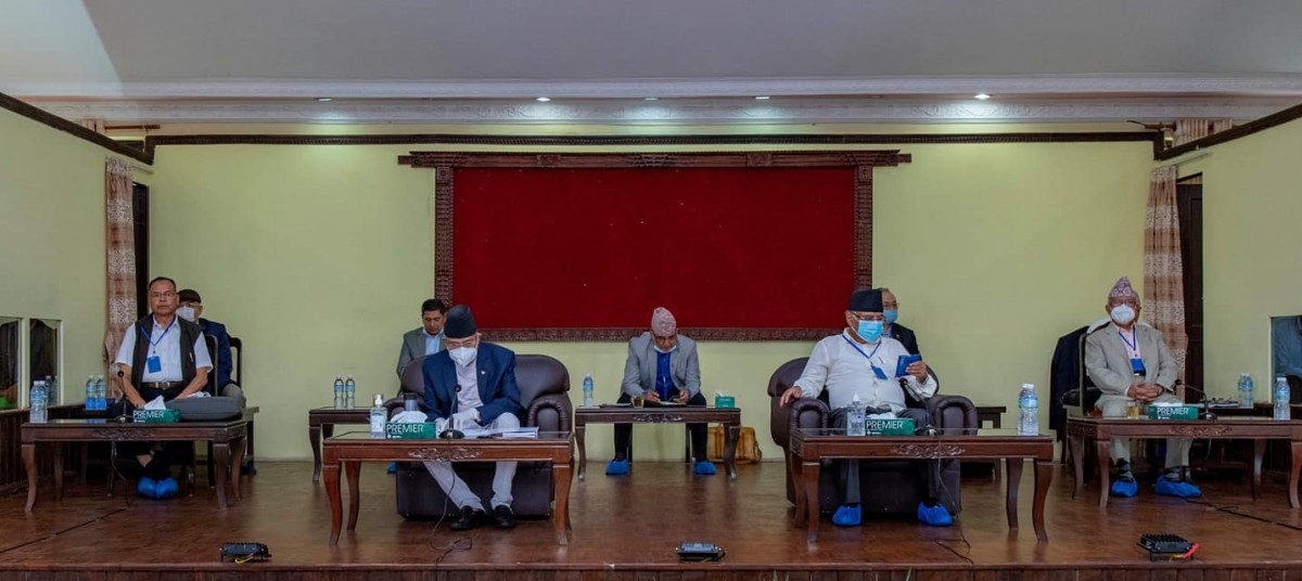 तीन घण्टा चलेको नेकपा स्थायी समितिको बैठकभित्र के के भए ?