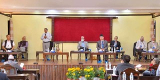 दोस्रो दिनको बैठकमा ओली अनुपस्थित, के होला नेकपाको स्थायी समिति बैठक