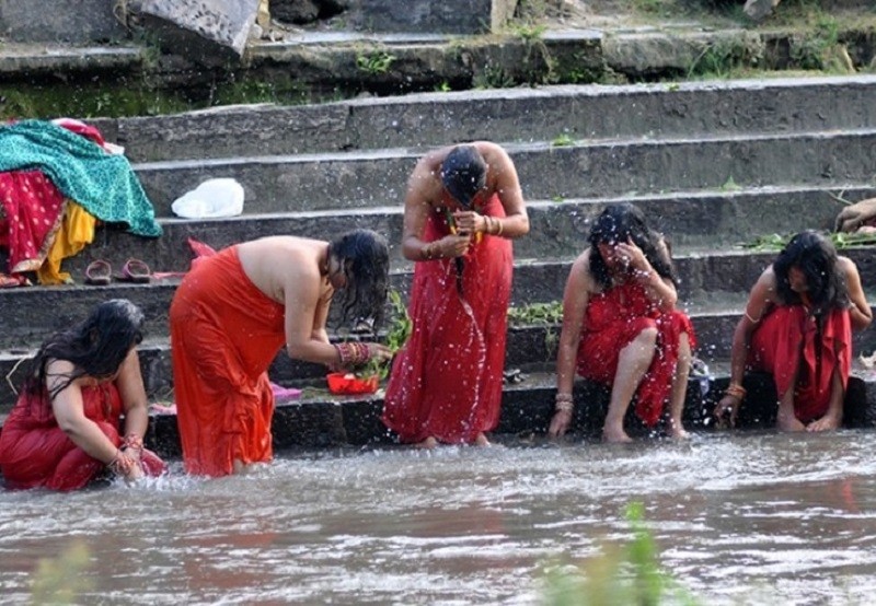 आज ऋषि पञ्चमी, नदी किनारमा स्नान गर्न प्रतिबन्ध