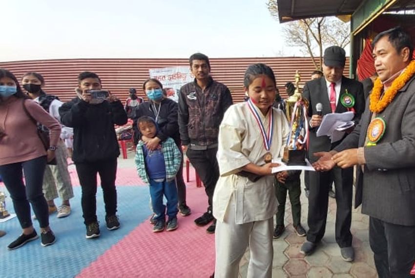 बज्रवाराहीमा क्योकुशिनकाई कराते प्रतियोगिता सम्पन्न