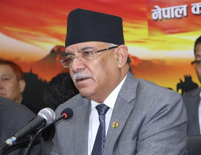 प्रचण्डले ओलीलाई भने, बिग्रेको अण्डा