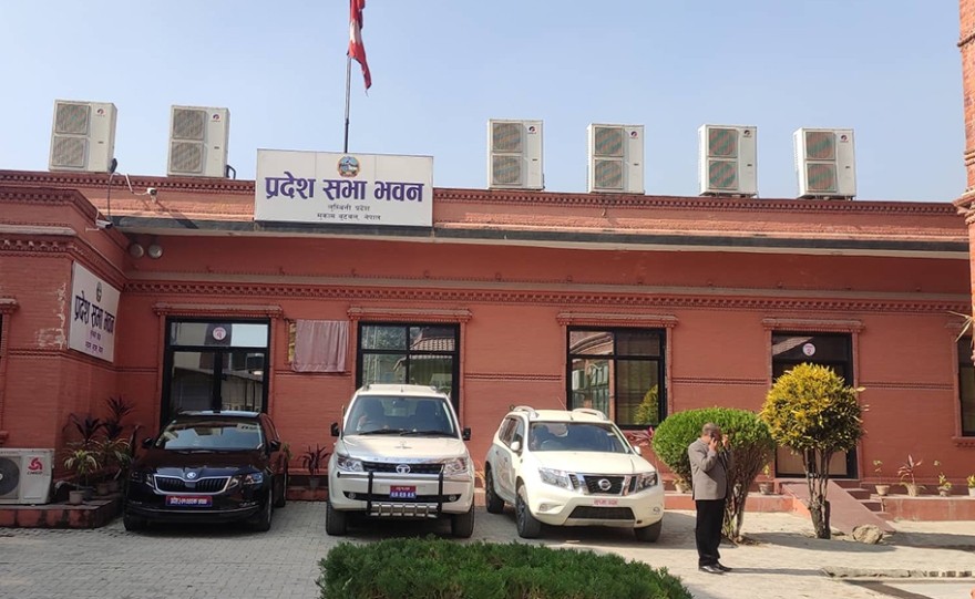 लुम्बिनीको मुख्यमन्त्रीमा कुलप्रसाद केसीको दाबी पेस