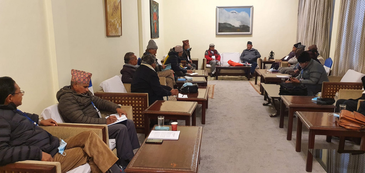 गठबन्धनलाई निरन्तरता दिन अन्तिम प्रयास गर्ने माओवादी केन्द्रको निर्णय