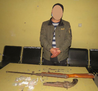 लागु औषध र हातहतियारसहित ललितपुरबाट एक जना पक्राउ