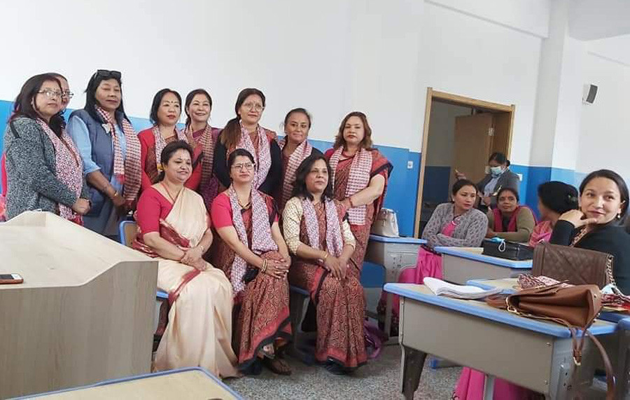 महिला शिक्षक समाजले यसरी मनायो महिला दिवस