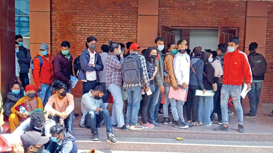 आज देशभर ७३ जनामा कोरोना संक्रमण पुष्टि