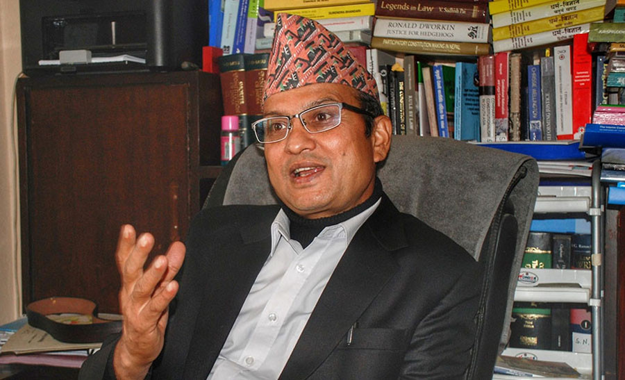 गैरसांसद गोविन्द बन्दी बने कानुनमन्त्री
