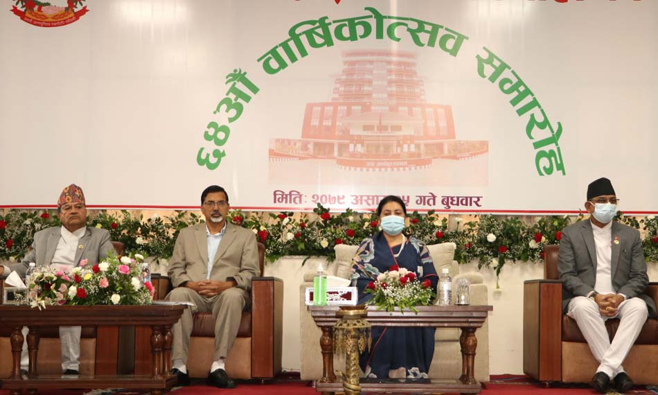 बेरुजु फस्र्यौट गर्न सरकार निरन्तर प्रयत्नशील छ : अर्थमन्त्री