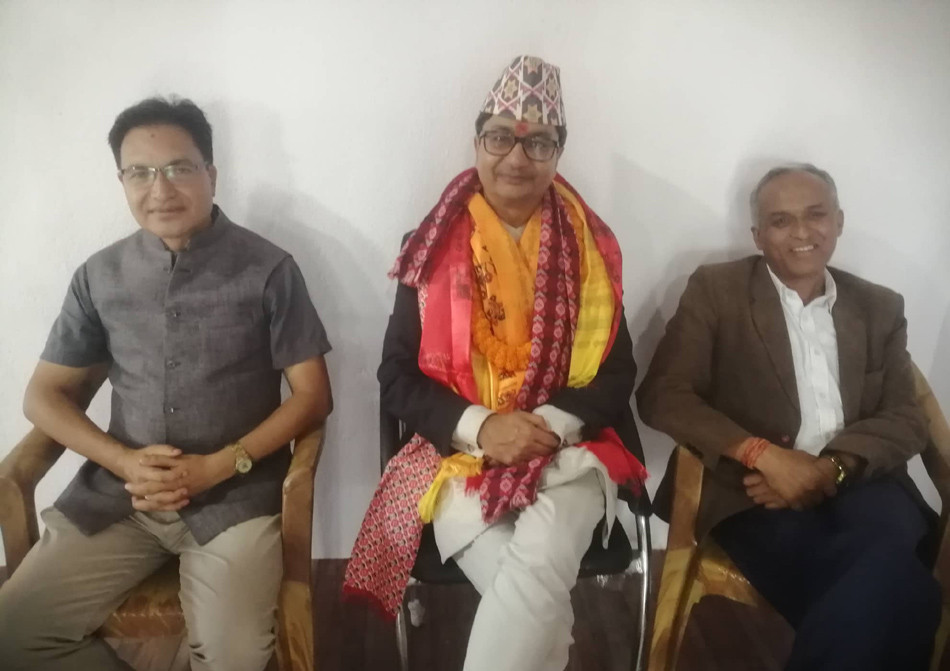 ललितपुर १ मा उदयशमशेर र नवराज सिलवालले गरे उम्मेदवारी दर्ता