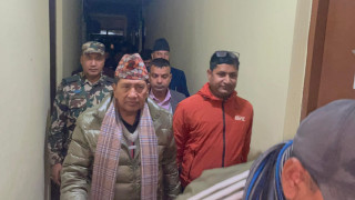 उपप्रधानमन्त्री नारायणकाजी चितवनमा, सडक डिभिजन कार्यालयको निरिक्षण