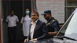 पूर्व उपप्रधानमन्त्री रायमाझीलाई थुनामै राख्न उच्च अदालतको आदेश