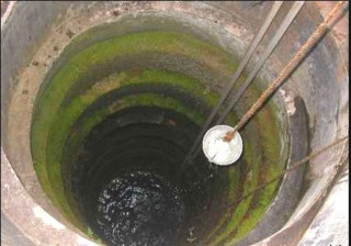 ललितपुरको इमाडोलमा इनारमा महिला खसिन्, उद्धार कार्य जारी