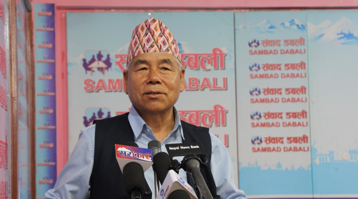 मध्यरात काँग्रेस–एमालेबीच भएको सम्झौता पश्चगामी, प्रधानमन्त्रीले राजिनामा नदिनेः देव गुरुङ