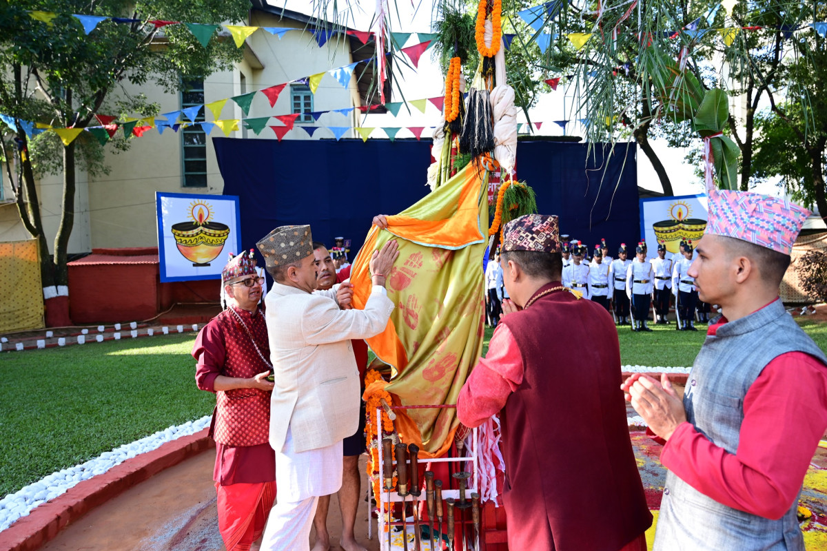 प्रहरी महानिरीक्षक कुँवरबाट बडा दसैं मौलो पूजा सम्पन्न
