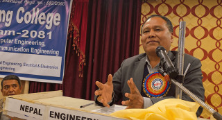 ‘जनतालाई १८ घण्टा अध्यारोमा राखेर दिइएको विद्युतको महशुल तिर्नुपर्छ’ कुलमान घिसिङ