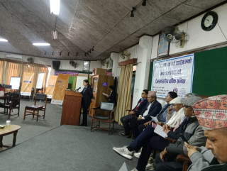 ललितपुरमा ‘एक विद्यालय, एक नर्स’ कार्यक्रमः विद्यार्थीको अभिभावक बनेका नर्स आफैँ समस्यामा