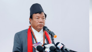 शिक्षामन्त्री महावीर पुनको पनि राजीनामा