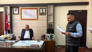 सरकारी विज्ञापन नीतिविरुद्ध महासंघ ललितपुरको आपत्ति, प्रजिअ मार्फत प्रधानमन्त्रीलाई ज्ञापनपत्र