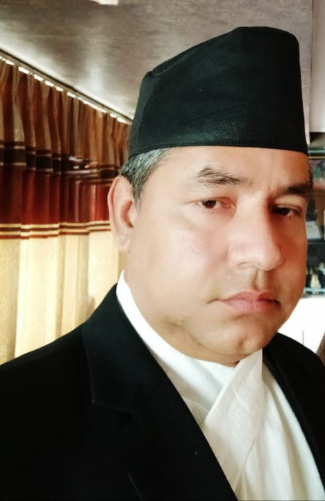 उच्चका न्यायाधीश जसको आदेशले नेपालको राजनीतिक कोर्श नै फेरिदियो