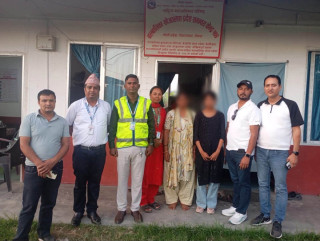 मुम्बईबाट उद्धार गरिएका दुई बालबालिकाको परिवारसँग पुनर्मिलन